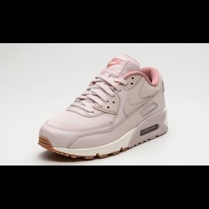wmns air max 90 lea wmns air max 90 lea